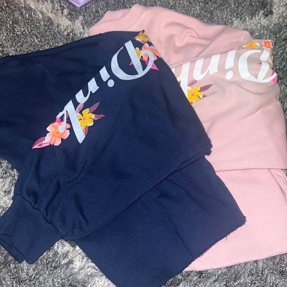brand- pink cropped crew neck/ long sleeve